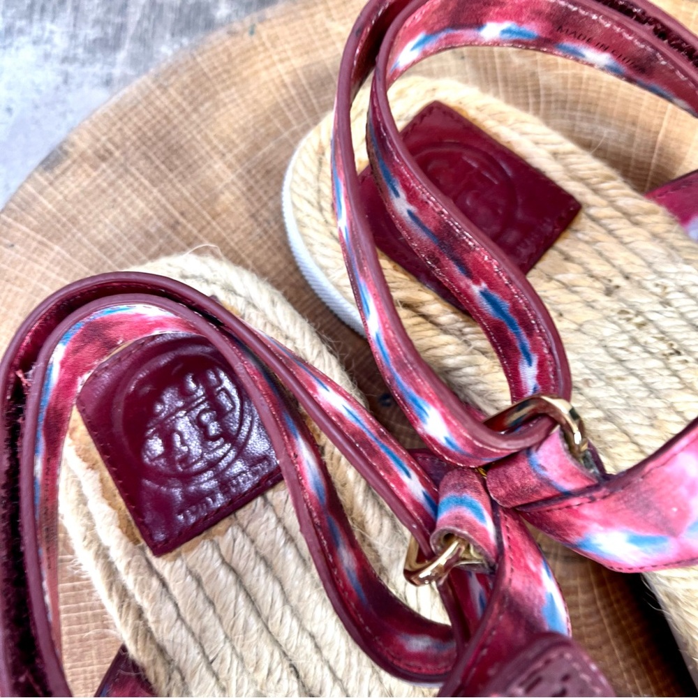 🎉HP🎉 *Tory Burch | Red Tie Dye Straps Sports Sandals Size 7 - Picture 8 of 16